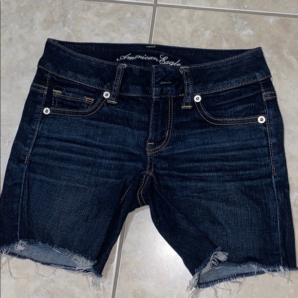 Shorts - Picture 1 of 2